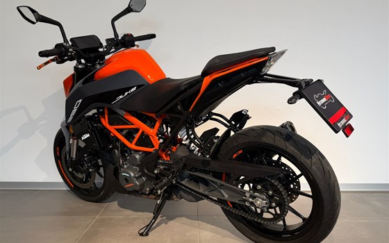 Gebrauchtmotorrad KTM 390 Duke - Bild 7
