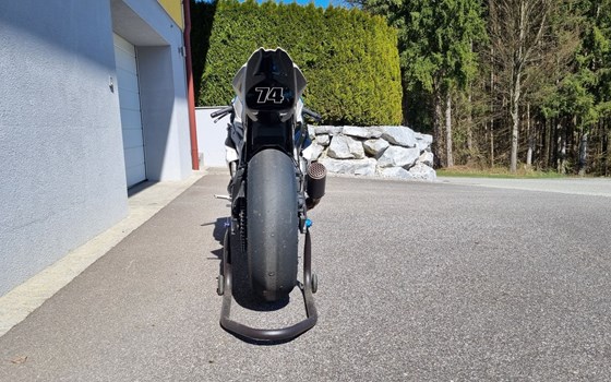 Gebrauchtmotorrad BMW S 1000 RR - Bild 8