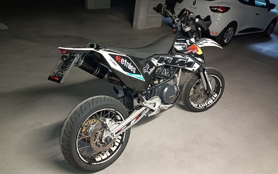 Gebrauchtmotorrad KTM 690 SMC - Bild 10