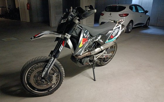 Gebrauchtmotorrad KTM 690 SMC - Bild 5