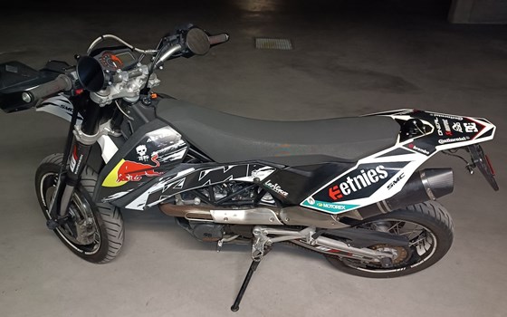 Gebrauchtmotorrad KTM 690 SMC - Bild 6