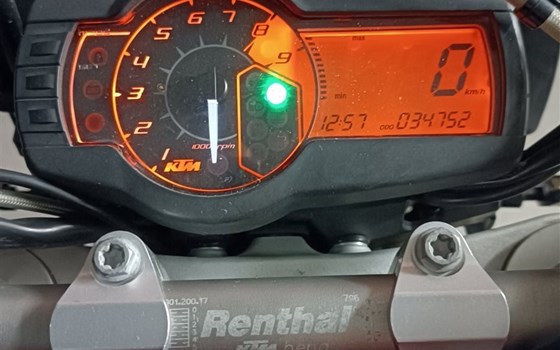 Gebrauchtmotorrad KTM 690 SMC - Bild 9