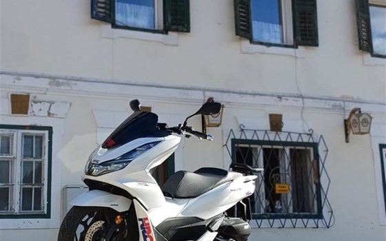 Gebrauchtmotorrad Honda PCX125 - Bild 6