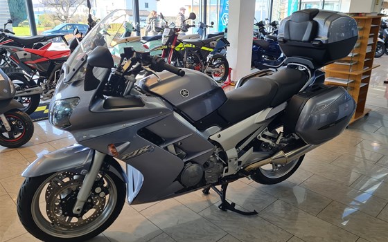 Gebrauchtmotorrad Yamaha FJR 1300 - Bild 3