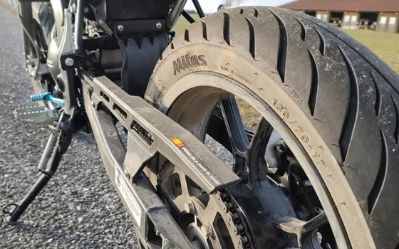 Gebrauchtmotorrad Rieju MRT 50 SM - Bild 10