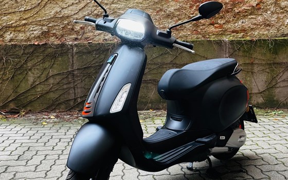 Gebrauchtmotorrad Vespa 125 Primavera ET3 - Bild 1