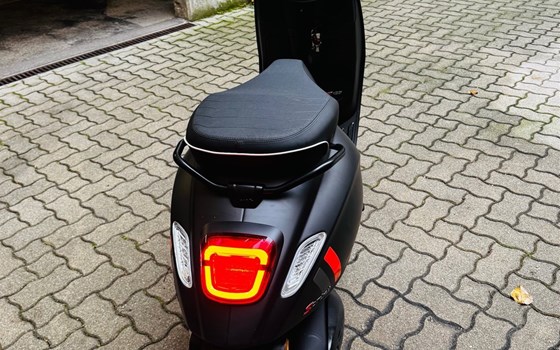 Gebrauchtmotorrad Vespa 125 Primavera ET3 - Bild 11