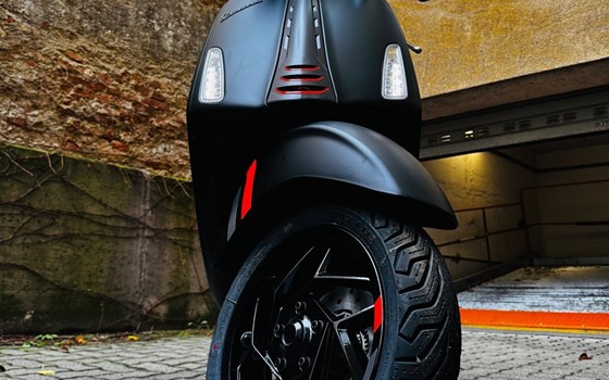 Gebrauchtmotorrad Vespa 125 Primavera ET3 - Bild 7