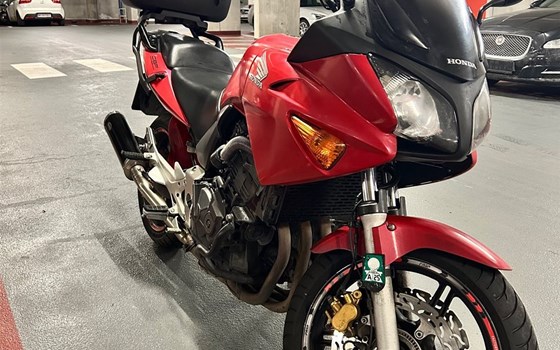 Gebrauchtmotorrad Honda CBF 600 S - Bild 6