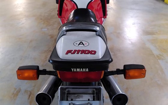 Gebrauchtmotorrad Yamaha FJ 1100 - Bild 4