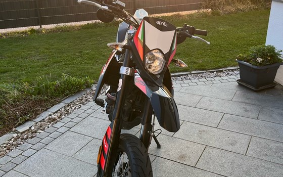 Gebrauchtmotorrad Aprilia SX 125 - Bild 3