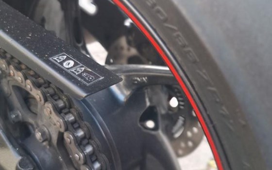 Gebrauchtmotorrad Triumph Street Triple RS - Bild 2