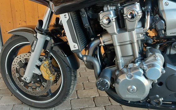 Gebrauchtmotorrad Honda CB 1300 S - Bild 5