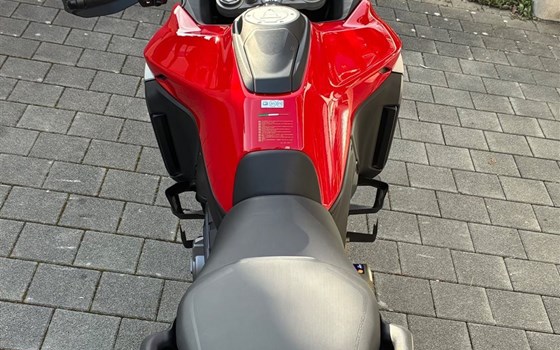 Gebrauchtmotorrad Ducati Multistrada V4 S - Bild 6