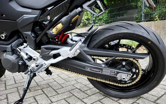 Gebrauchtmotorrad BMW F 900 R - Bild 2