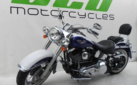 Gebrauchtmotorrad Harley-Davidson Softail Deluxe FLSTN - Bild 20