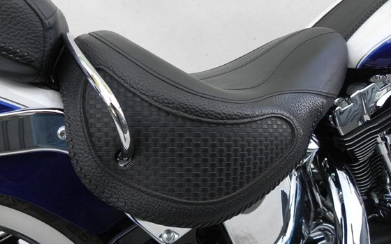 Gebrauchtmotorrad Harley-Davidson Softail Deluxe FLSTN - Bild 4