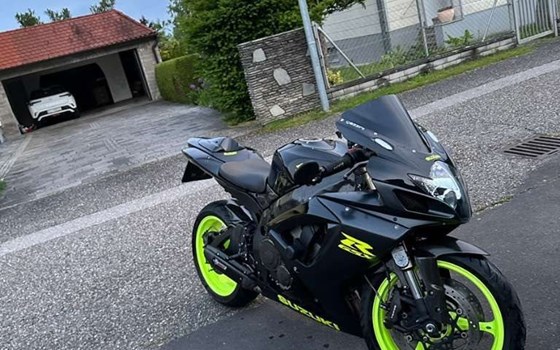 Gebrauchtmotorrad Suzuki GSX-R 600 - Bild 1