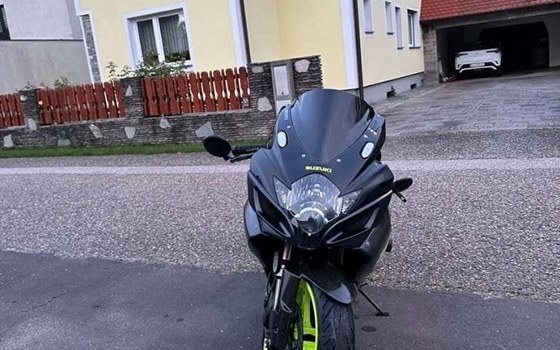 Gebrauchtmotorrad Suzuki GSX-R 600 - Bild 4
