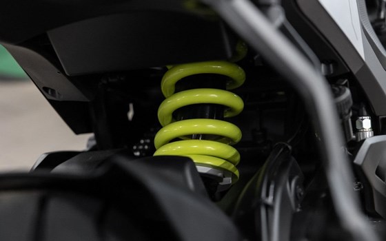 Neufahrzeug Benelli Tornado 550 - Bild 18