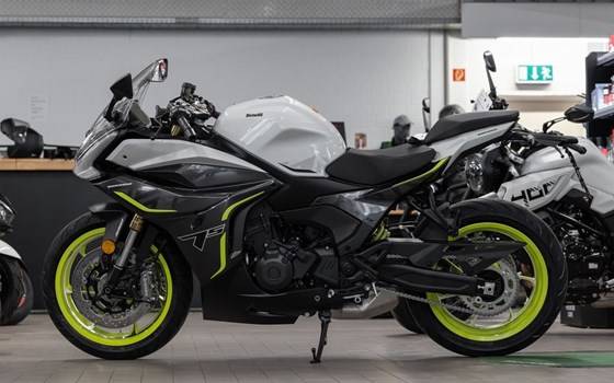 Neufahrzeug Benelli Tornado 550 - Bild 2