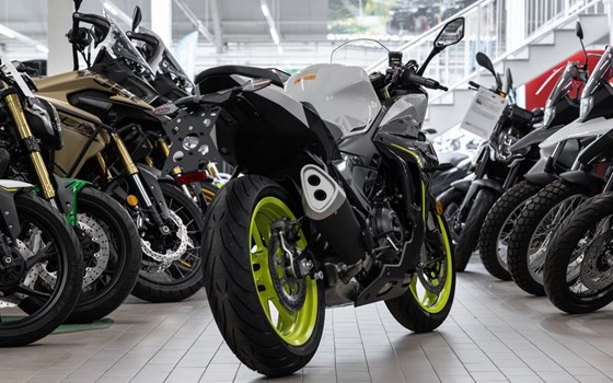 Neufahrzeug Benelli Tornado 550 - Bild 4