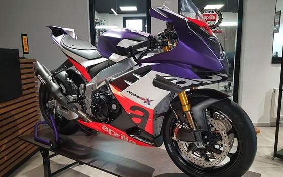 Neufahrzeug Aprilia RSV4 XTrenta - Bild 12