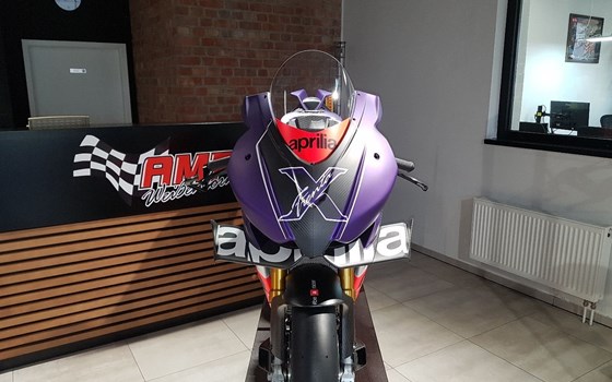 Neufahrzeug Aprilia RSV4 XTrenta - Bild 3