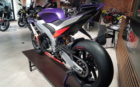 Neufahrzeug Aprilia RSV4 XTrenta - Bild 7