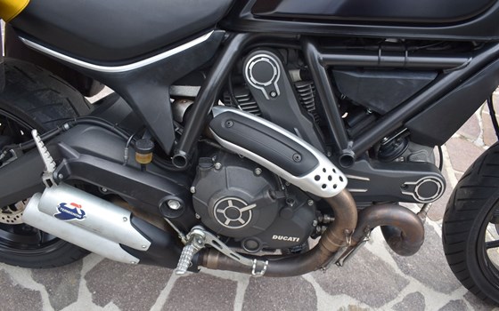 Gebrauchtmotorrad Ducati Scrambler Full Throttle - Bild 11