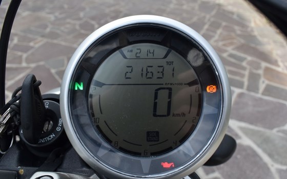 Gebrauchtmotorrad Ducati Scrambler Full Throttle - Bild 6