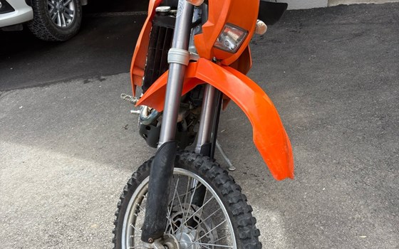 Gebrauchtmotorrad KTM 640 LC4 - Bild 2
