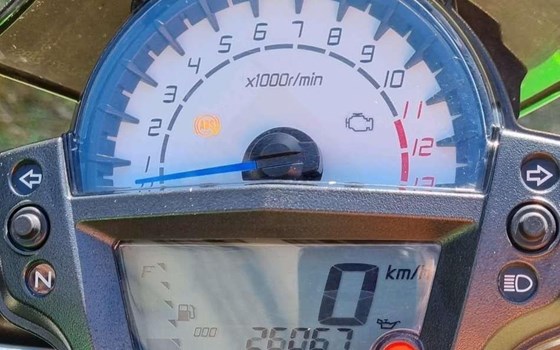 Gebrauchtmotorrad Kawasaki ER-6n - Bild 4