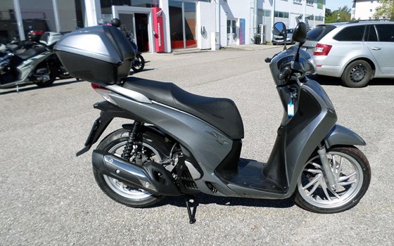 Gebrauchtmotorrad Honda SH125i - Bild 2