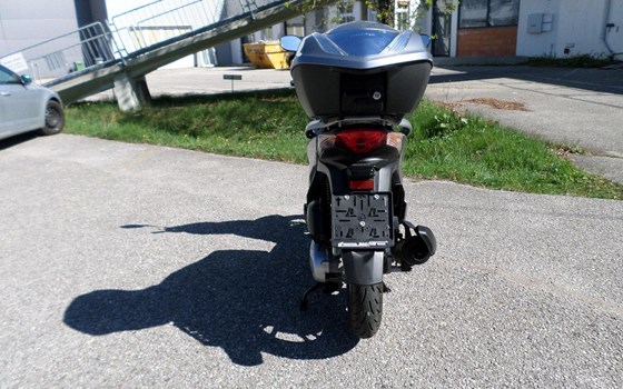 Gebrauchtmotorrad Honda SH125i - Bild 4