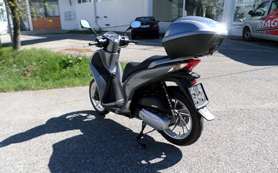 Gebrauchtmotorrad Honda SH125i - Bild 5