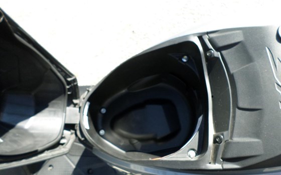 Gebrauchtmotorrad Honda SH125i - Bild 9