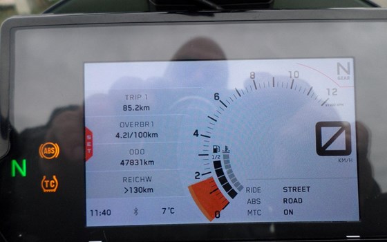 Gebrauchtmotorrad KTM 790 Adventure - Bild 9