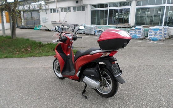 Gebrauchtmotorrad Honda SH150i - Bild 5