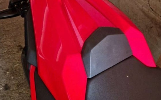 Gebrauchtmotorrad Honda CBR650R - Bild 8