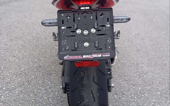 Gebrauchtmotorrad Honda CBR650R - Bild 9