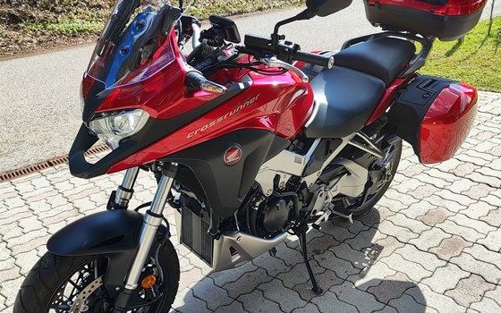 Gebrauchtmotorrad Honda VFR800X Crossrunner - Bild 20