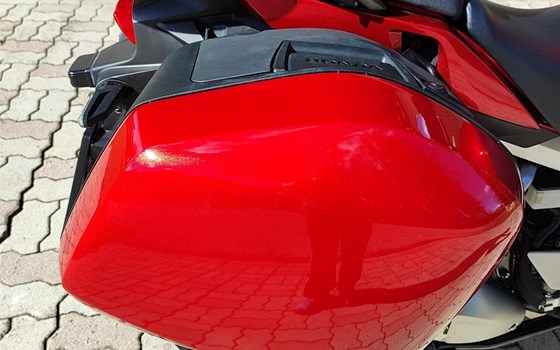 Gebrauchtmotorrad Honda VFR800X Crossrunner - Bild 5