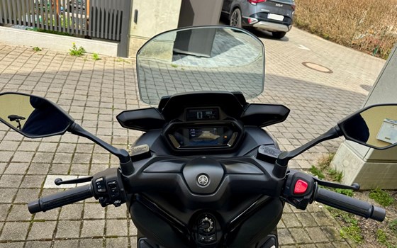 Gebrauchtmotorrad Yamaha XMAX 300 Tech MAX - Bild 7