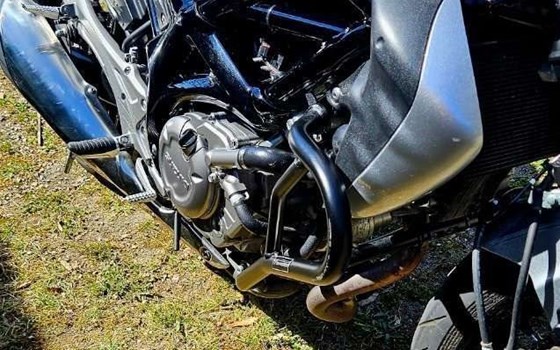 Gebrauchtmotorrad Suzuki SFV 650 Gladius - Bild 10