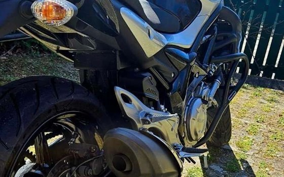 Gebrauchtmotorrad Suzuki SFV 650 Gladius - Bild 5