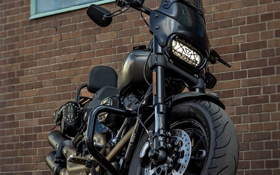 Gebrauchtmotorrad Harley-Davidson Softail Fat Bob 114 FXFBS - Bild 11