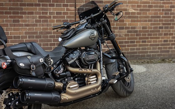 Gebrauchtmotorrad Harley-Davidson Softail Fat Bob 114 FXFBS - Bild 3