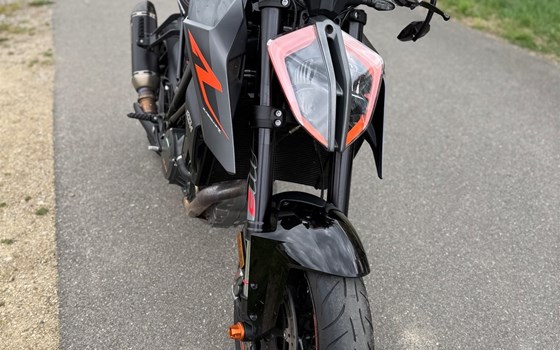 Gebrauchtmotorrad KTM 1290 Super Duke R - Bild 1