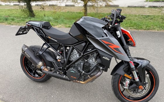 Gebrauchtmotorrad KTM 1290 Super Duke R - Bild 11